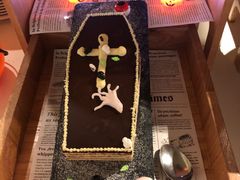 -上海滴水湖皇冠假日酒店