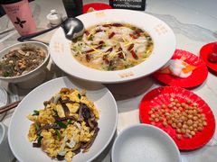 -渔语鱼酸菜鱼新川菜(来福士店)