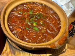 -有红鸡毛店·砂锅菜(抚琴夜市店)