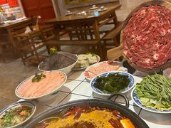 -旧街市鲜货老火锅(大光路店)