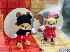 -泡泡玛特POPMART(上海环球港店)