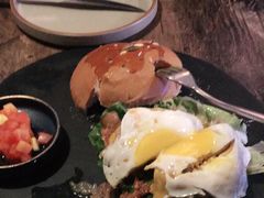 经典芝士汉堡-HIGH FIVE哈福手工汉堡(桂林路店)