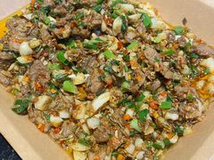 -肉店炸炸炸·铁板孜然牛肉