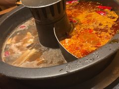 -晓宇重庆火锅(西安荟聚店)