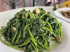 -辉记虾塘海鲜农庄