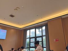 -梅利汴京烤鸭•开封豫菜地标店(东大街店)