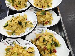 香辣牛板筋-伊源鼎盛餐饮服务有限公司