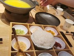 黄金鸡汤泡饭-川堂风·跷脚牛肉·乐山爆炒(宝山日月光店)