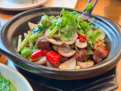 牛肉啫啫煲-如轩·海鲜砂锅粥·潮汕菜(一品天下店)