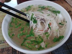 -努拉洪鸡蛋面馆