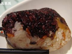 米粒很干巴..使劲儿嚼啊-钰花溪(国瑞城店)