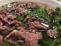 牛丸粿条汤-抖牛白塔牛肉粿条汤(水围店)