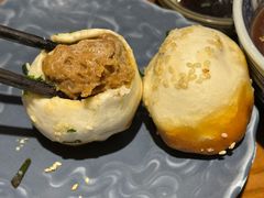 传世手工鲜肉生煎-鑫震源·苏式大虾生煎(山塘街店)