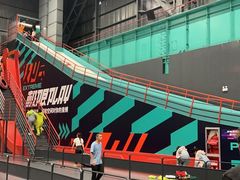 -极限PLAY运动娱乐新世界·团建派对潮玩休闲馆·室内蹦极高空游乐园