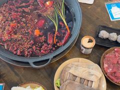 -黄潇洒老火锅(九眼桥宏济巷店)