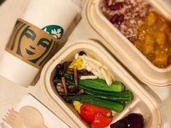 -星巴克臻选(上海陆家嘴中心店)