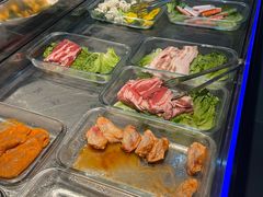 -牛里牛气· 榴莲海鲜鲜牛肉自助火锅·烤肉(横岗店)