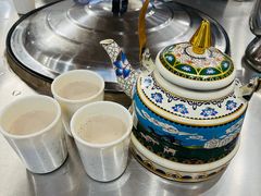 -粘豆包柴火铁锅炖