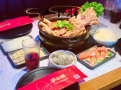-沪小胖·小龙虾·蓝龙王(八佰伴店)