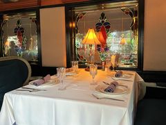 -火车头法国西餐厅