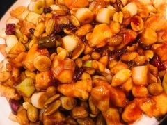 宫保鸡丁-李记饺子·熏酱东北菜(欢乐谷店)