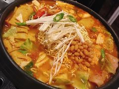 部队火锅-首尔大排档