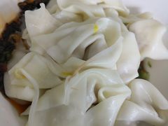豆瓣抄手-新繁牛肉豆花(都江堰店)