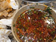 -肖肖酸萝卜鱼火锅(总店)