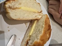 -香港新发烧腊茶餐厅(水围店)