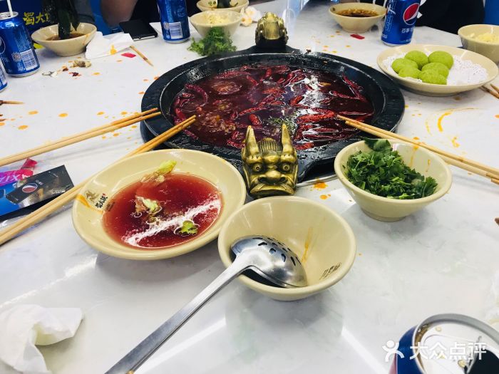蜀大侠火锅(春熙路店)牛油红锅图片