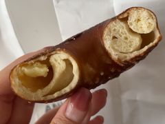 双重芝士碱水面包-WHEN PIGS FLY当猪飞