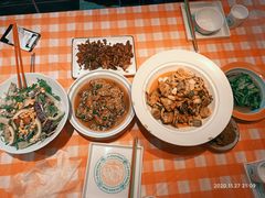 -辣小鲜·南昌大排档(船山路店)