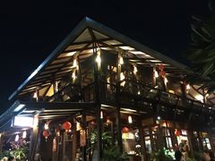 -Dash Teak House
