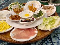 -桥香园云南过桥米线(金马碧鸡店)