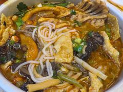 -丽丽三鲜螺蛳粉(田林路店)