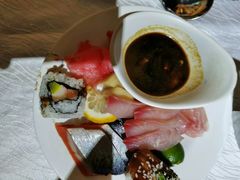 -领鲜活海鲜榴莲自助火锅(东门店)