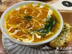 -Mark&Mars Restaurant