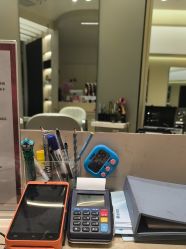 -Mentor Hair Salon