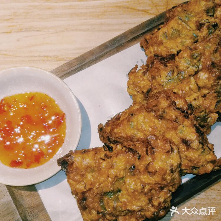 桌上粥是鲜香粥  眼前人是心上人