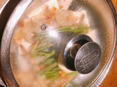 锅烧脆脆虾-吃饭皇帝大土家民族菜(正大广场店)