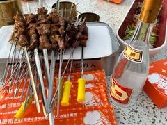 -小董哥烤串·爆汁大油边(故宫店)