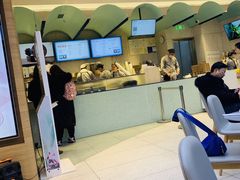 -奈雪的茶(亨特国际广场店)