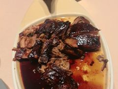 -八府香鸭·啫啫煲(华山路店)