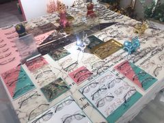 -肆兮眼镜·蔡司·徕卡战略合作店(大坪店)