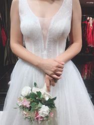 礼服-GRACE KELLY婚纱与礼服(北京店)