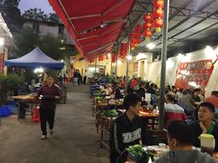 大堂-章记正宗南岗鱼蛋火锅