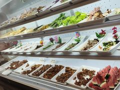 -哈尔滨小酒馆·鲜肉现穿自助烧烤(康新花园店)
