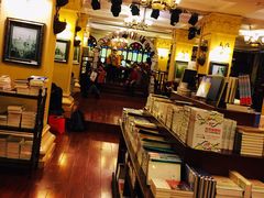 -果戈里书店