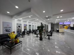-Coo Hair salon