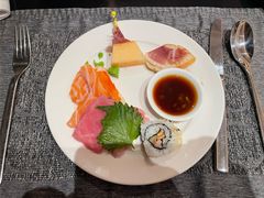-云端西餐厅(南宁龙光那莲豪华精选酒店)